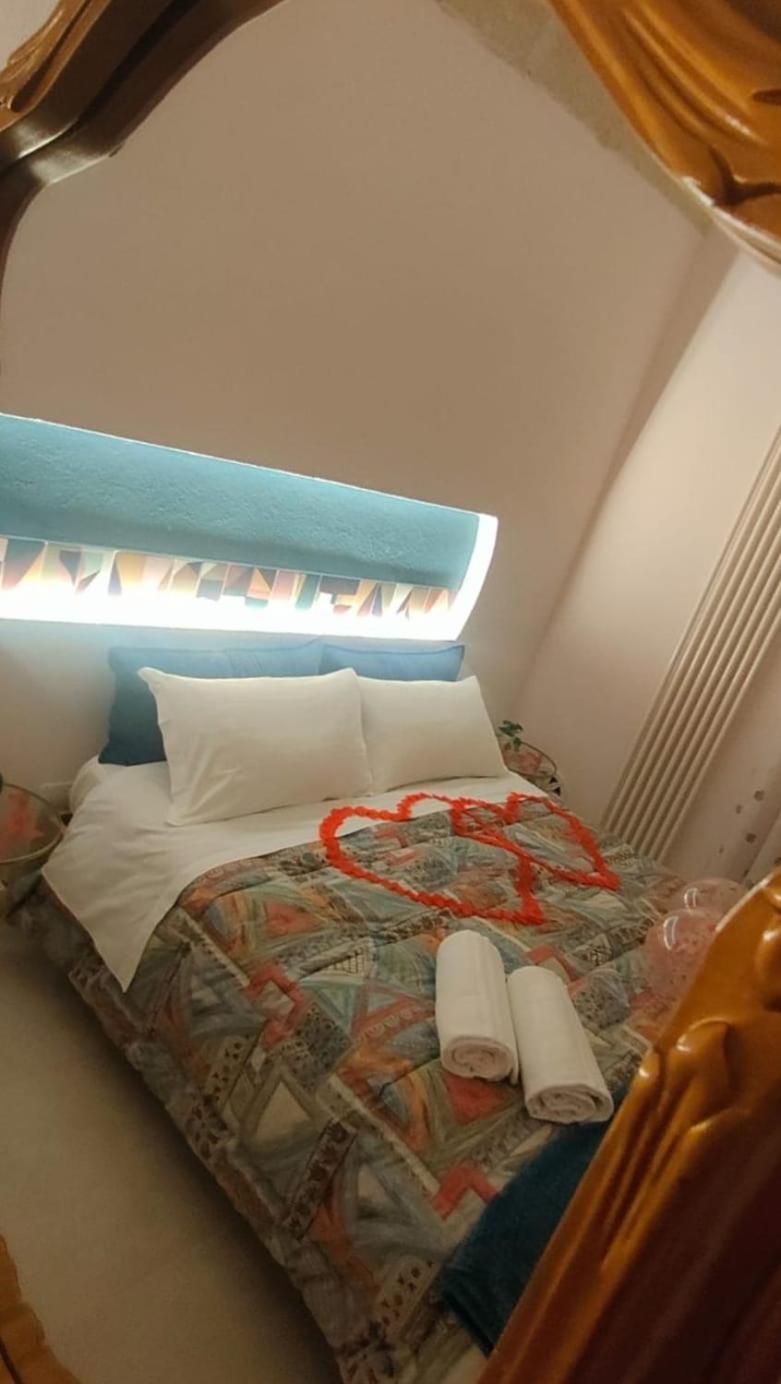 Lovely & Chic Rooms Nei Sassi 马泰拉 外观 照片