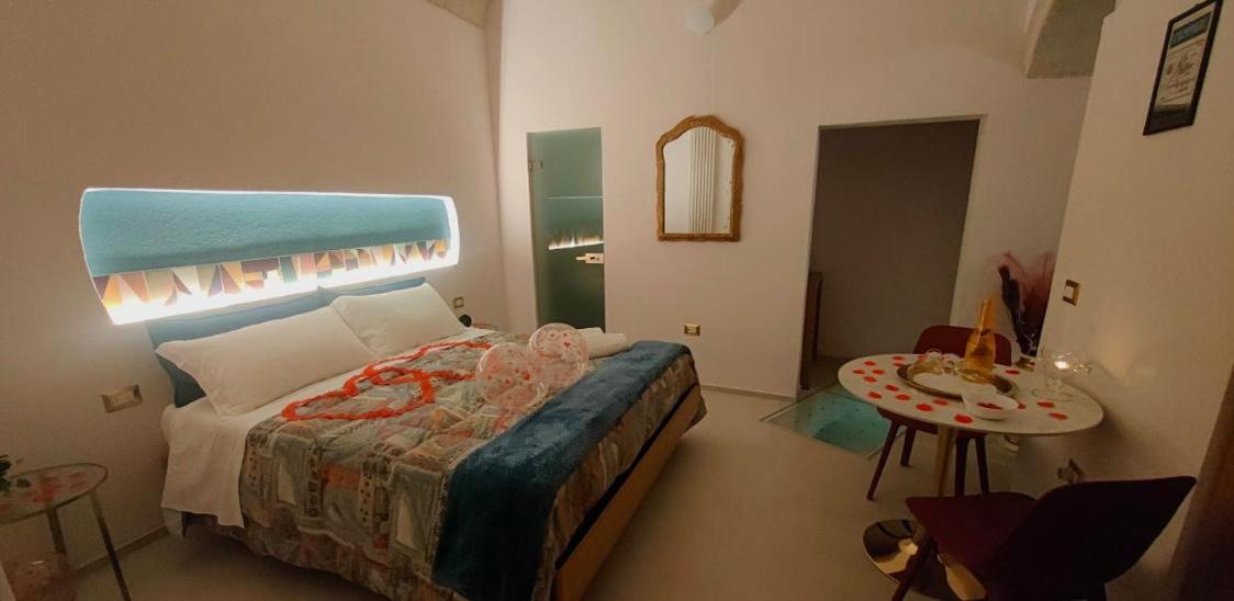 Lovely & Chic Rooms Nei Sassi 马泰拉 外观 照片