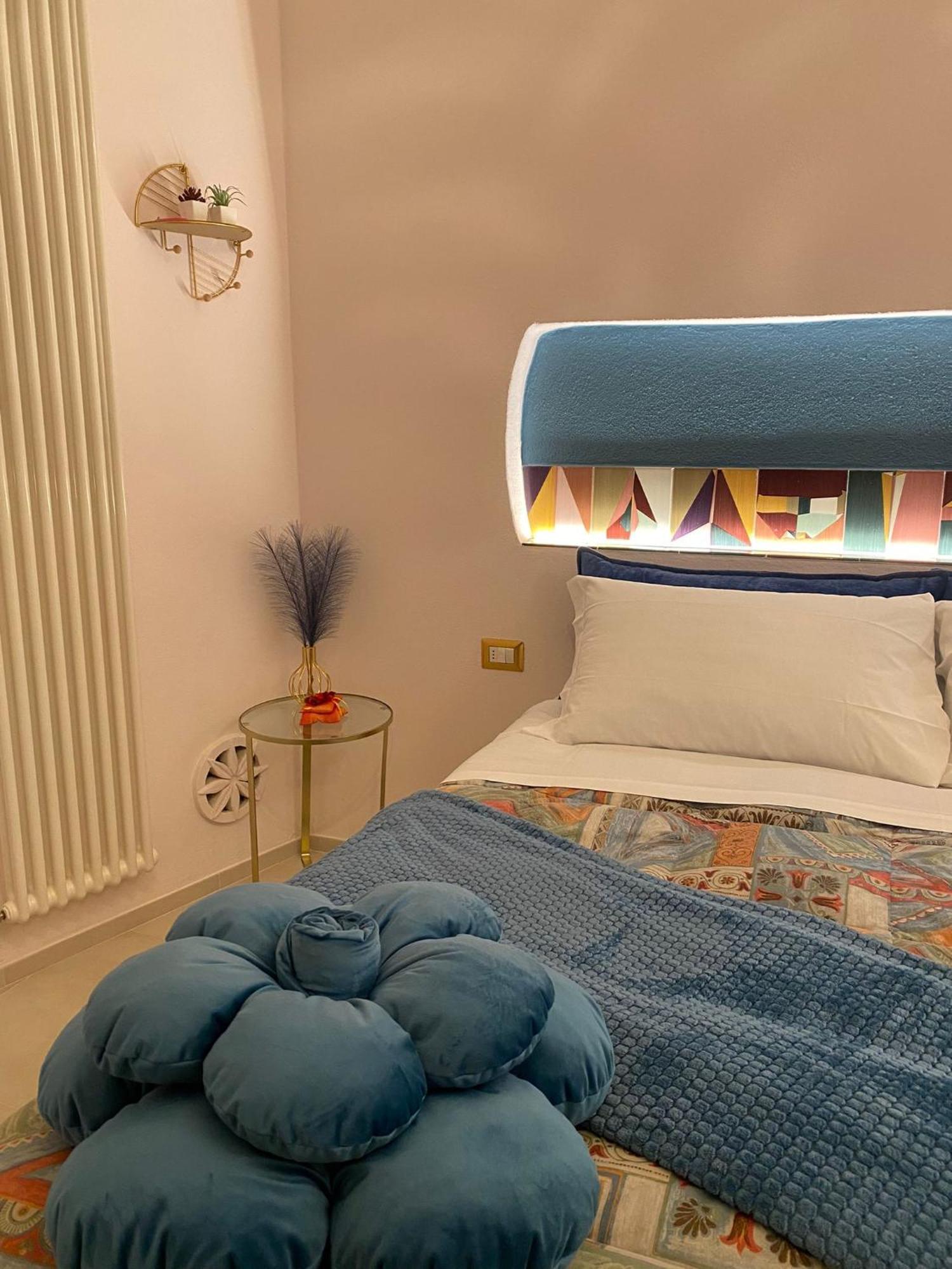 Lovely & Chic Rooms Nei Sassi 马泰拉 外观 照片