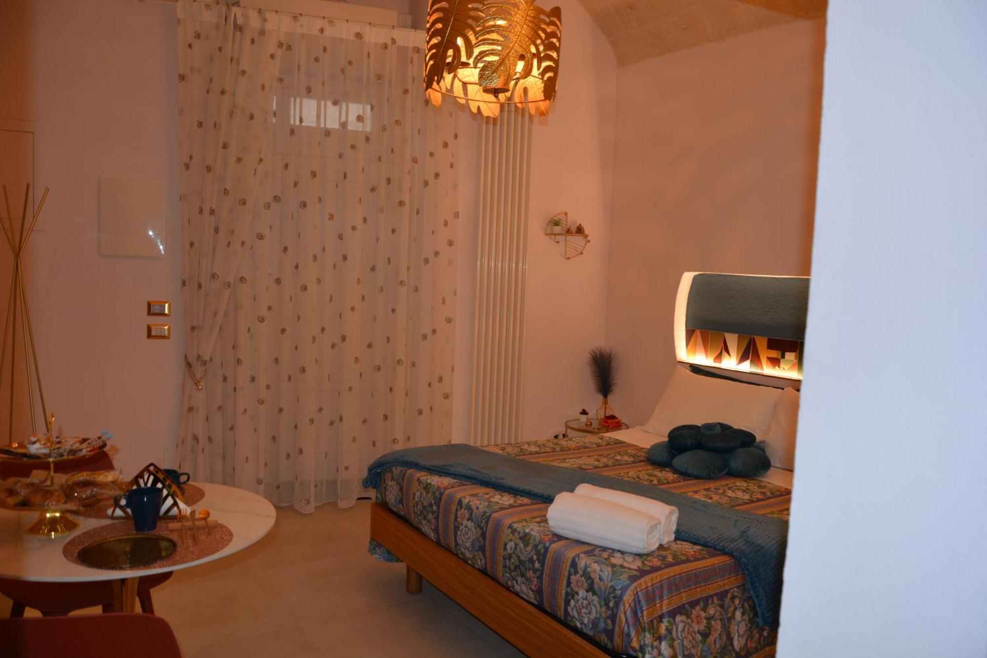 Lovely & Chic Rooms Nei Sassi 马泰拉 外观 照片