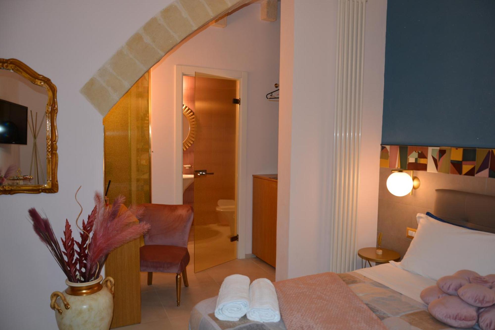 Lovely & Chic Rooms Nei Sassi 马泰拉 外观 照片