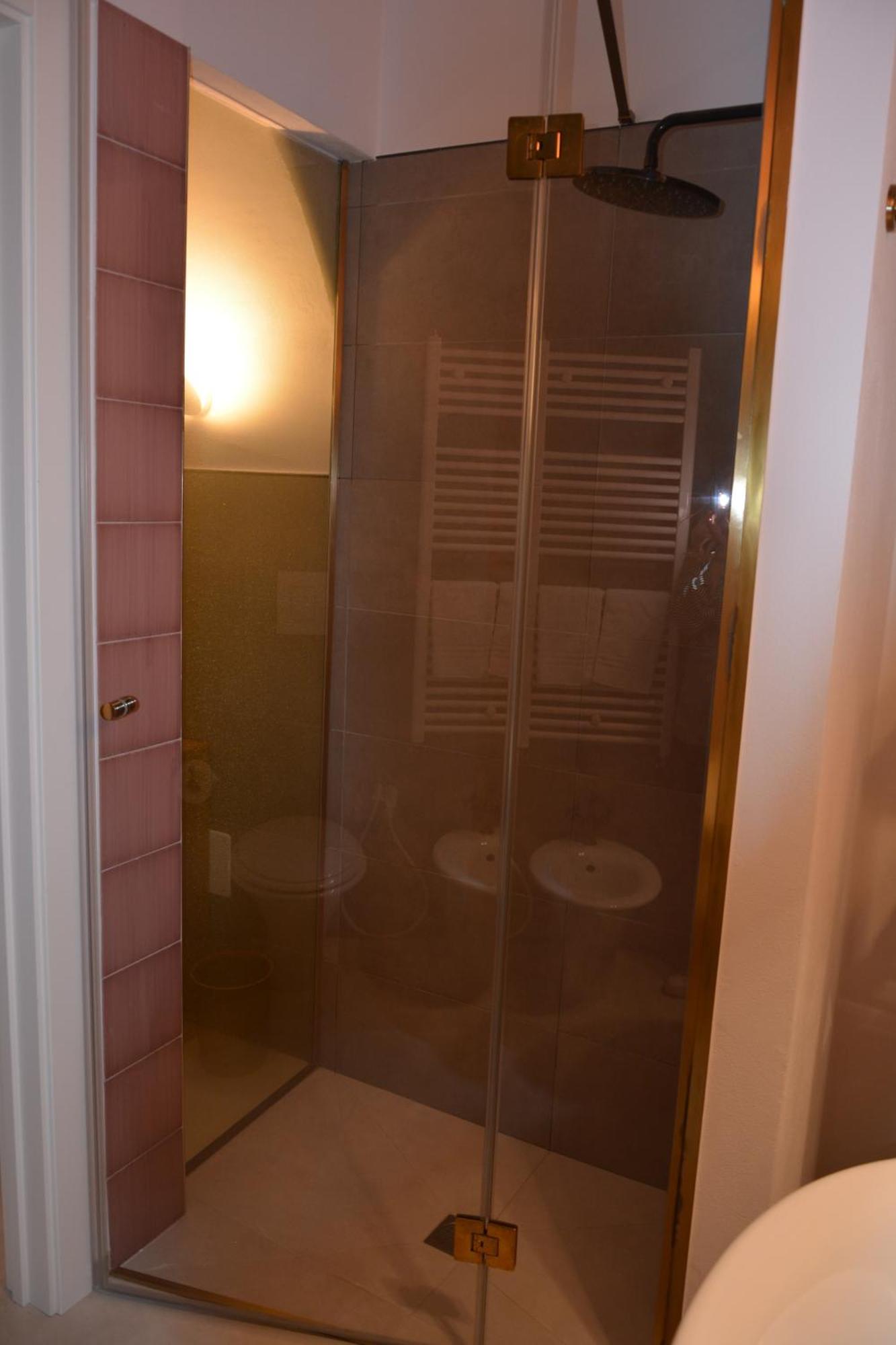 Lovely & Chic Rooms Nei Sassi 马泰拉 外观 照片